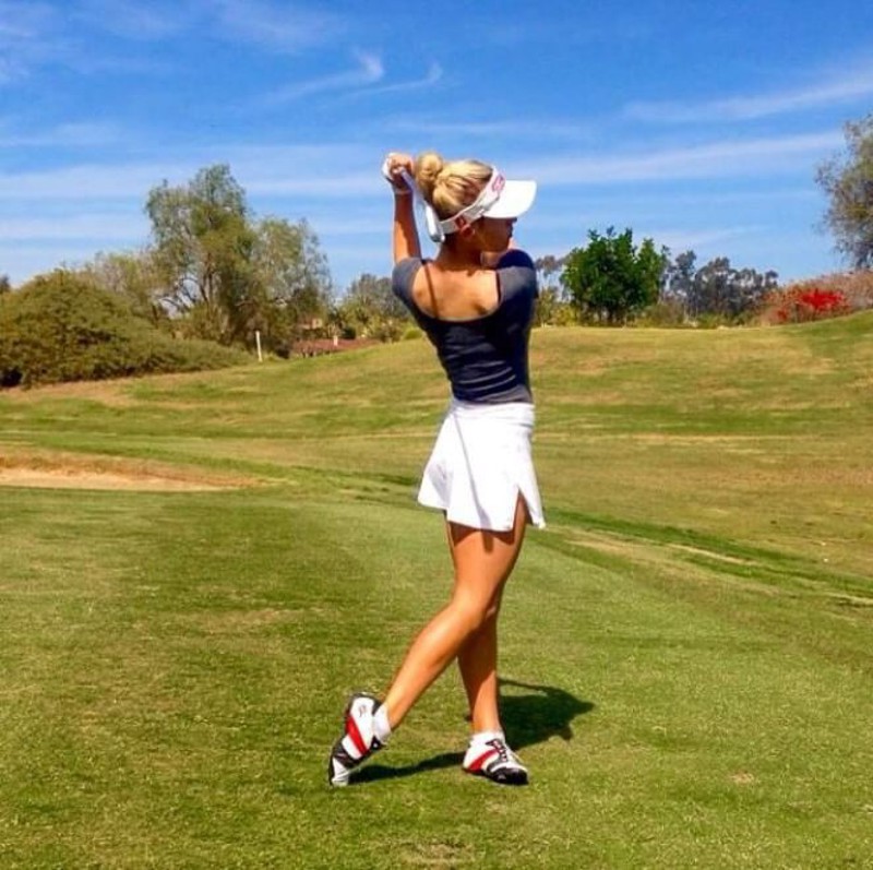 Paige Spiranac La Golfista Più Sexy Del Mondo Conquista Il Web6