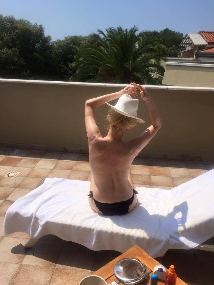 Patty Pravo Senza Veli A 67 Anni Si Mostra In Topless FOTO Ladyblitz