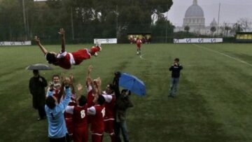 Clericus Cup, sacerdoti e seminaristi si sfidano a calcio a due passi da San Pietro01