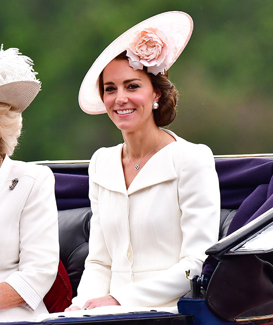 Kate Middleton, look capelli: acconciatura chic VIDEO tutorial